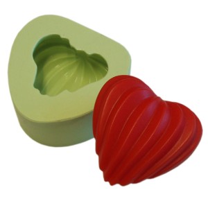 MOLDE DE SILICONE CORAÇAO CANELADO - 6068